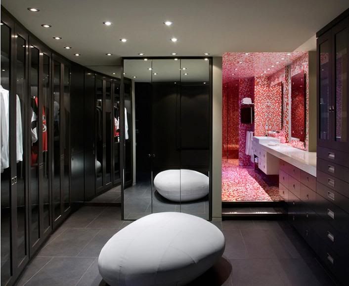 luxury-walk-in-closet-dressing-room-penthouse-vancouver.jpg