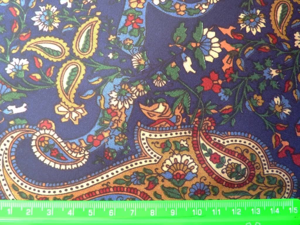 VINTAGE DARK NAVY BLUE PAISLEY PRINT FABRIC | eBay