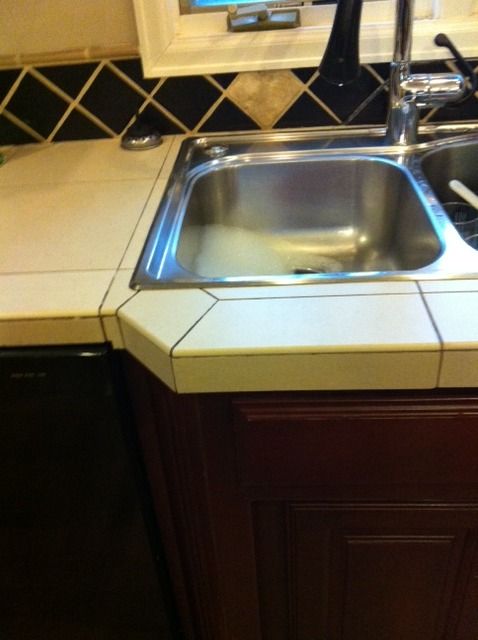 sink with tile