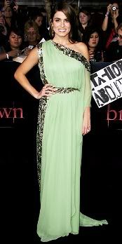 The Twilight Saga Breaking Dawn Part 1 Premiere: Fashion Styles