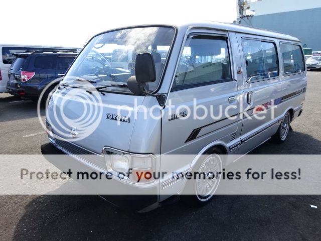 Chrome bumpers wanted for early 1978 to 83 hiace DSC00663%201