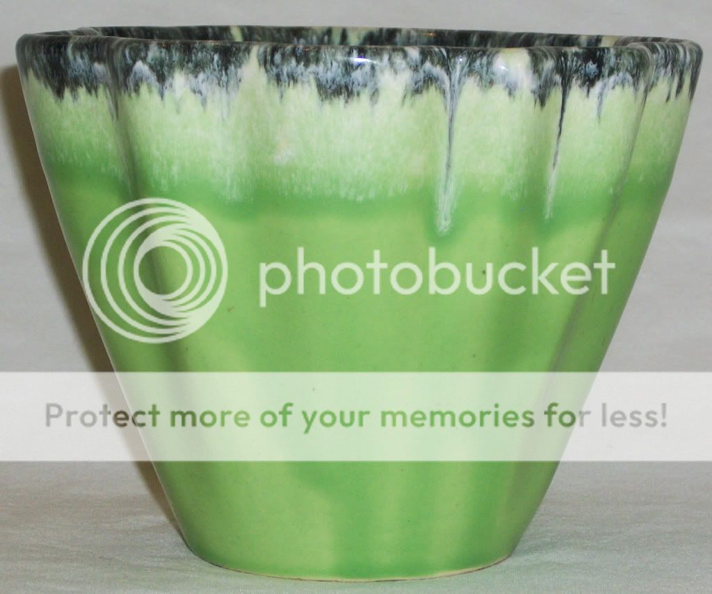 Vintage Hull Coronet 204 Planter Vase Bowl Green Drip Pottery  